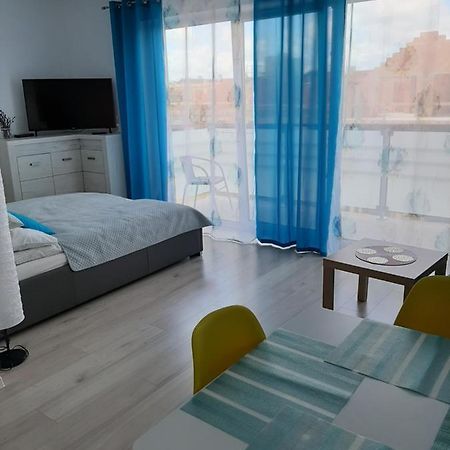 달로브코 Apartament Viktoria 아파트 외부 사진