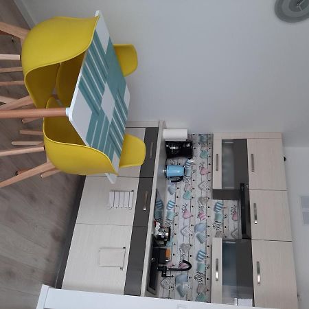 달로브코 Apartament Viktoria 아파트 외부 사진