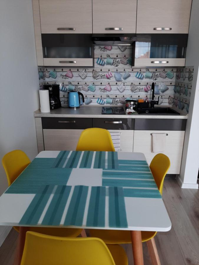 달로브코 Apartament Viktoria 아파트 외부 사진